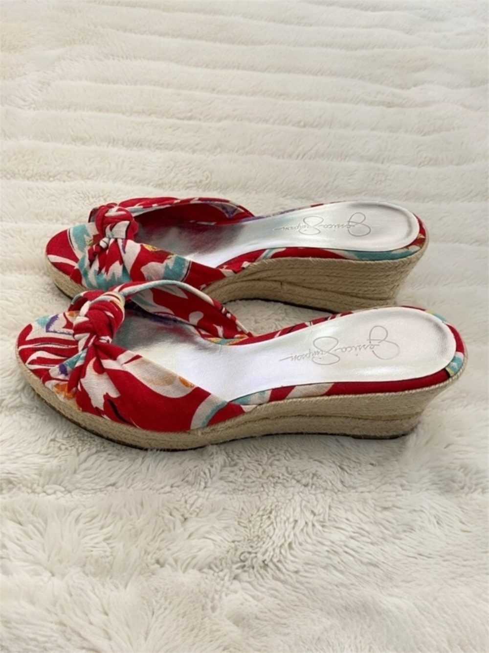 Jessica Simpson Red Floral Espadrille Wedges Size 8.5